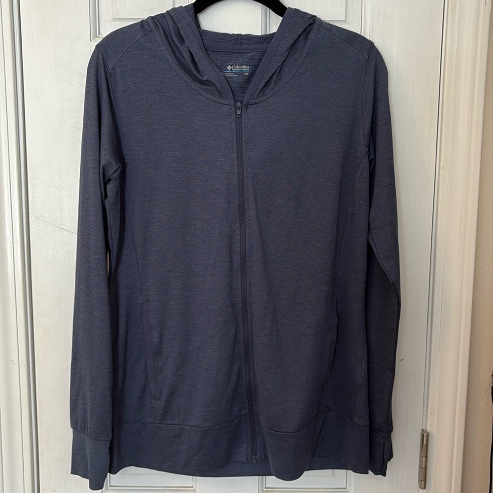 Women’s Columbia Full Zip Light Weight hoodie